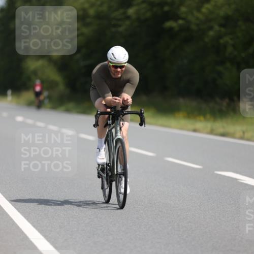 22.06.2025 - Viking Triathlon Yannick Fuchs http://msf.ph/oto/8106866 22.06.2025 11:30:57 Radfahren 44, 156, 329, 335, 408, 511, 535 meine-sportfotos.de