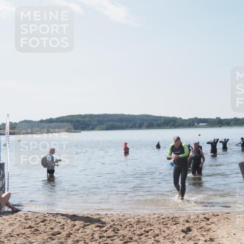 22.06.2025 - Viking Triathlon MichiJ http://msf.ph/oto/8106871 22.06.2025 10:53:05 Schwimmen 160, 165, 470, 640 meine-sportfotos.de