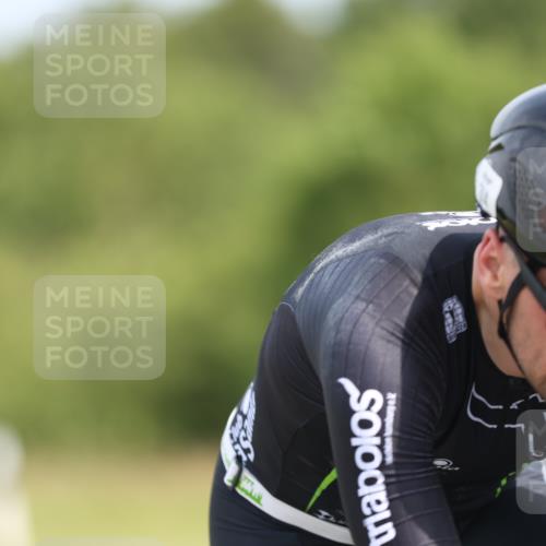22.06.2025 - Viking Triathlon Yannick Fuchs http://msf.ph/oto/8106974 22.06.2025 12:11:43 Radfahren 13, 173, 234, 314, 340, 427, 444, 458, 604 meine-sportfotos.de