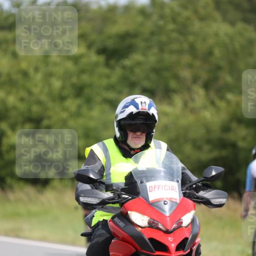 22.06.2025 - Viking Triathlon Yannick Fuchs http://msf.ph/oto/8107000 22.06.2025 12:11:47 Radfahren 173, 234, 314, 449, 458, 475, 604 meine-sportfotos.de