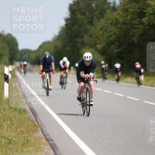 22.06.2025 - Viking Triathlon Yannick Fuchs http://msf.ph/oto/8107011 22.06.2025 12:11:53 Radfahren 110, 234, 449, 475 meine-sportfotos.de