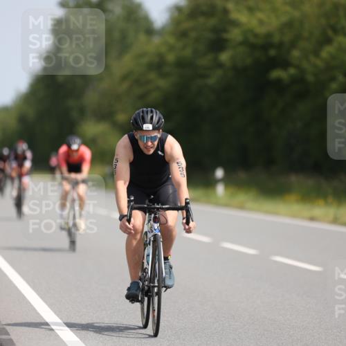 22.06.2025 - Viking Triathlon Yannick Fuchs http://msf.ph/oto/8107021 22.06.2025 11:31:01 Radfahren 44, 139, 156, 329, 335, 358, 419, 511, 535 meine-sportfotos.de