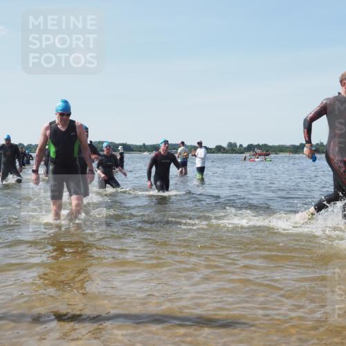 22.06.2025 - Viking Triathlon KatJ http://msf.ph/oto/8107049 22.06.2025 10:37:32 Schwimmen 21, 34, 131, 141, 163, 177, 180, 187, 245, 253, 312, 316, 344, 456, 506, 614, 639 meine-sportfotos.de