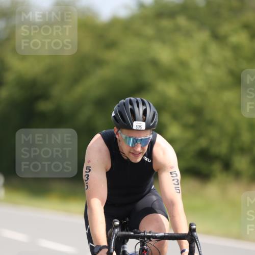 22.06.2025 - Viking Triathlon Yannick Fuchs http://msf.ph/oto/8107072 22.06.2025 11:31:02 Radfahren 44, 139, 156, 329, 335, 358, 419, 535 meine-sportfotos.de