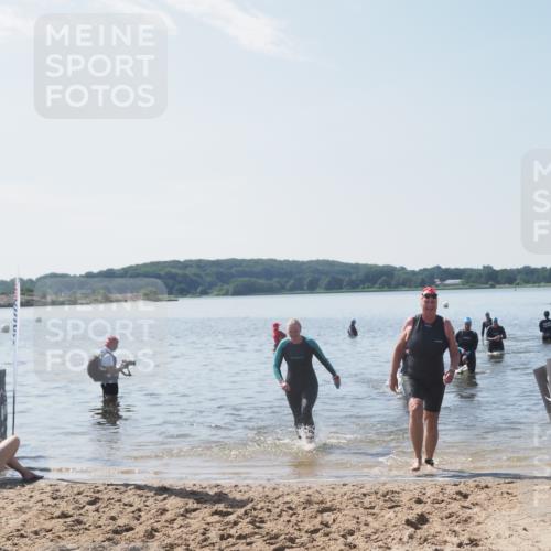 22.06.2025 - Viking Triathlon MichiJ http://msf.ph/oto/8107073 22.06.2025 10:53:14 Schwimmen 165, 201, 319, 470, 640 meine-sportfotos.de