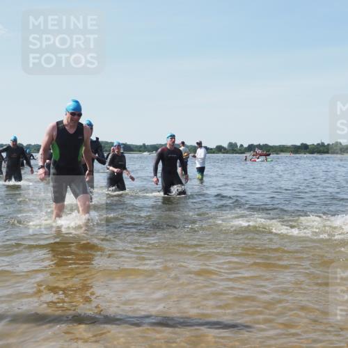 22.06.2025 - Viking Triathlon KatJ http://msf.ph/oto/8107076 22.06.2025 10:37:32 Schwimmen 21, 34, 131, 141, 163, 177, 180, 187, 245, 253, 312, 316, 344, 456, 506, 614, 639 meine-sportfotos.de