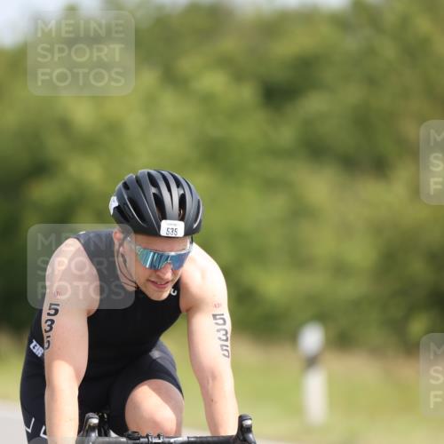 22.06.2025 - Viking Triathlon Yannick Fuchs http://msf.ph/oto/8107082 22.06.2025 11:31:02 Radfahren 44, 139, 156, 329, 335, 358, 419, 535 meine-sportfotos.de