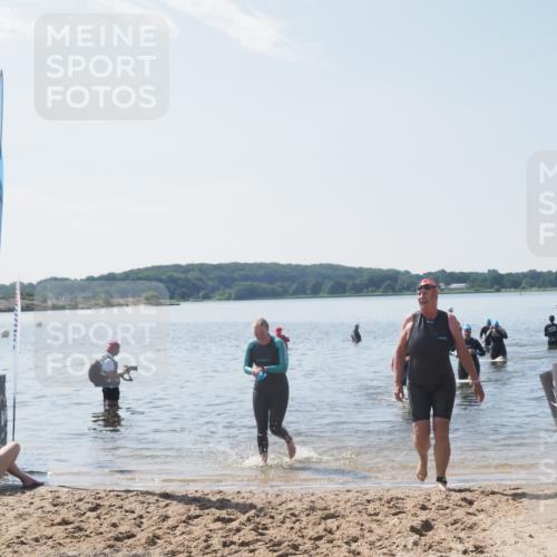 22.06.2025 - Viking Triathlon MichiJ http://msf.ph/oto/8107112 22.06.2025 10:53:14 Schwimmen 165, 201, 319, 470, 640 meine-sportfotos.de