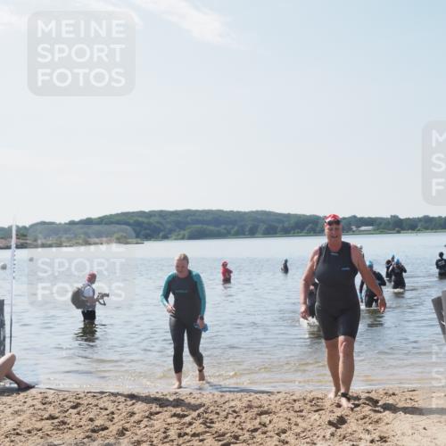 22.06.2025 - Viking Triathlon MichiJ http://msf.ph/oto/8107133 22.06.2025 10:53:15 Schwimmen 165, 201, 319, 470, 640 meine-sportfotos.de