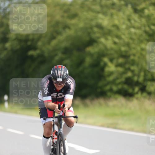 22.06.2025 - Viking Triathlon Yannick Fuchs http://msf.ph/oto/8107145 22.06.2025 11:31:06 Radfahren 44, 139, 156, 358, 419, 535 meine-sportfotos.de