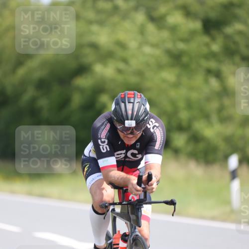 22.06.2025 - Viking Triathlon Yannick Fuchs http://msf.ph/oto/8107152 22.06.2025 11:31:06 Radfahren 44, 139, 156, 358, 419, 535 meine-sportfotos.de