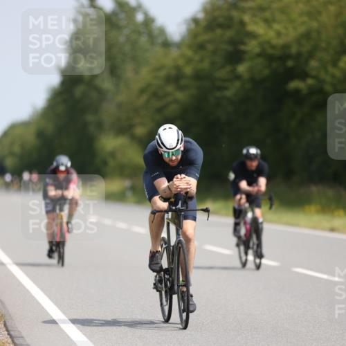 22.06.2025 - Viking Triathlon Yannick Fuchs http://msf.ph/oto/8107178 22.06.2025 11:31:07 Radfahren 44, 139, 156, 358, 419 meine-sportfotos.de