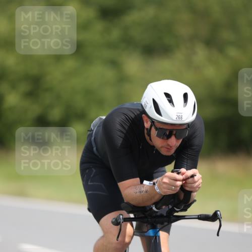 22.06.2025 - Viking Triathlon Yannick Fuchs http://msf.ph/oto/8107280 22.06.2025 12:12:06 Radfahren 266, 303, 403 meine-sportfotos.de