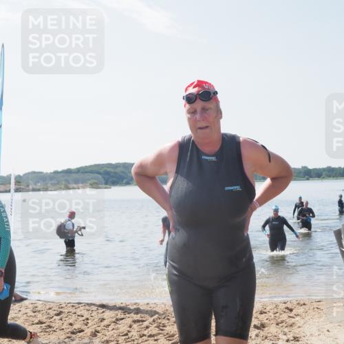 22.06.2025 - Viking Triathlon MichiJ http://msf.ph/oto/8107283 22.06.2025 10:53:19 Schwimmen 165, 201, 241, 319 meine-sportfotos.de