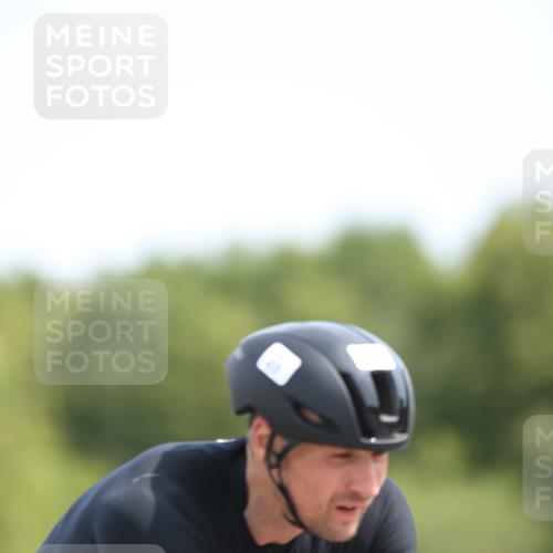 22.06.2025 - Viking Triathlon Yannick Fuchs http://msf.ph/oto/8107324 22.06.2025 11:31:10 Radfahren 139, 156, 358, 419, 538 meine-sportfotos.de