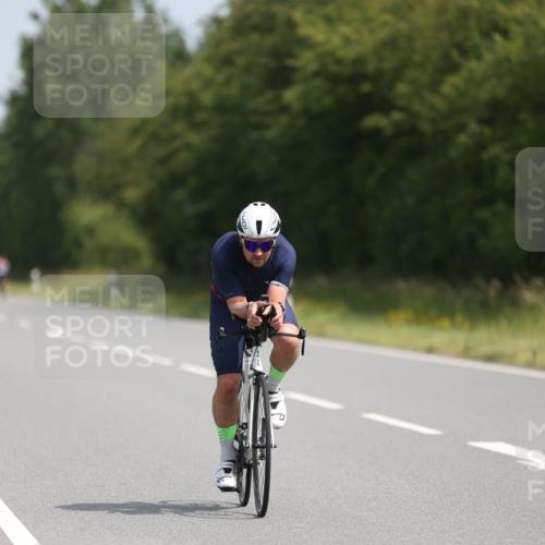 22.06.2025 - Viking Triathlon Yannick Fuchs http://msf.ph/oto/8107398 22.06.2025 11:31:17 Radfahren 54, 538 meine-sportfotos.de