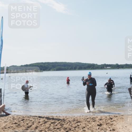 22.06.2025 - Viking Triathlon MichiJ http://msf.ph/oto/8107441 22.06.2025 10:53:24 Schwimmen 201, 241, 319 meine-sportfotos.de