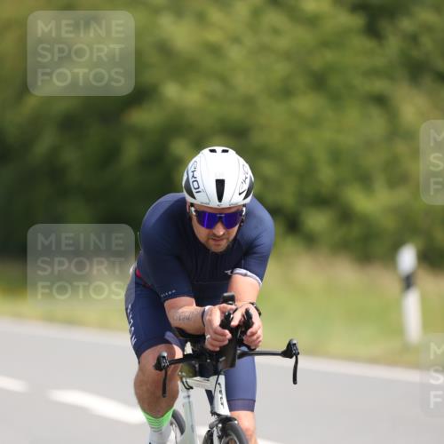 22.06.2025 - Viking Triathlon Yannick Fuchs http://msf.ph/oto/8107445 22.06.2025 11:31:18 Radfahren 54, 538 meine-sportfotos.de