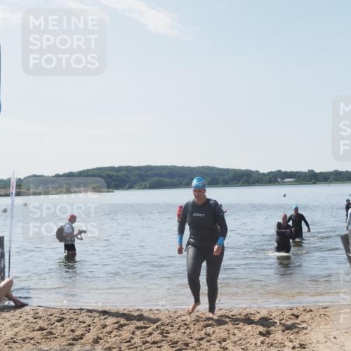 22.06.2025 - Viking Triathlon MichiJ http://msf.ph/oto/8107552 22.06.2025 10:53:25 Schwimmen 201, 241, 319 meine-sportfotos.de