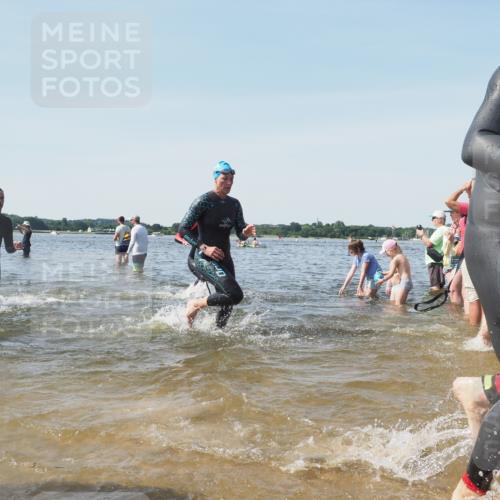 22.06.2025 - Viking Triathlon KatJ http://msf.ph/oto/8107622 22.06.2025 10:37:44 Schwimmen 141, 163, 177, 187, 245, 396, 411, 433, 506, 614, 619, 639, 645 meine-sportfotos.de