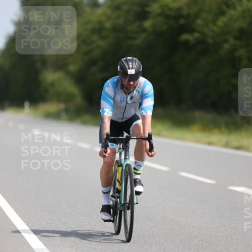 22.06.2025 - Viking Triathlon Yannick Fuchs http://msf.ph/oto/8107646 22.06.2025 11:31:30 Radfahren 54, 188, 245, 361, 440 meine-sportfotos.de