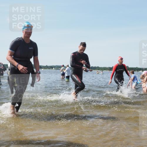 22.06.2025 - Viking Triathlon KatJ http://msf.ph/oto/8107708 22.06.2025 10:37:46 Schwimmen 163, 177, 245, 335, 396, 411, 433, 506, 614, 619, 639, 645 meine-sportfotos.de