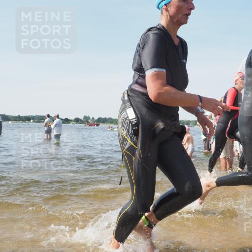 22.06.2025 - Viking Triathlon KatJ http://msf.ph/oto/8107738 22.06.2025 10:37:47 Schwimmen 163, 177, 245, 335, 396, 411, 433, 506, 614, 619, 639, 645 meine-sportfotos.de