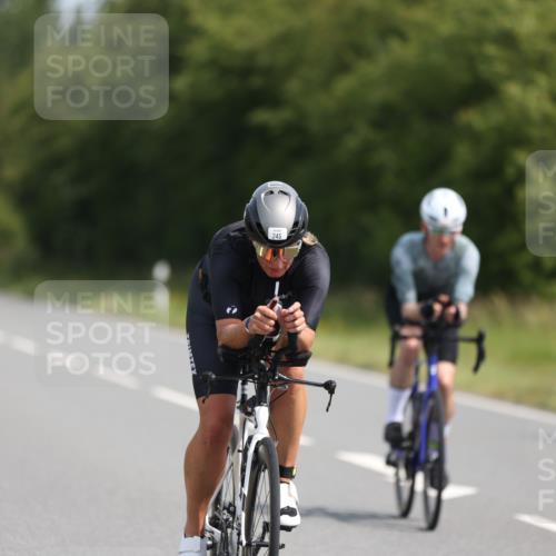 22.06.2025 - Viking Triathlon Yannick Fuchs http://msf.ph/oto/8107812 22.06.2025 11:31:40 Radfahren 245, 624 meine-sportfotos.de
