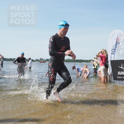 22.06.2025 - Viking Triathlon KatJ http://msf.ph/oto/8107819 22.06.2025 10:37:51 Schwimmen 146, 335, 396, 411, 433, 506, 619, 645 meine-sportfotos.de