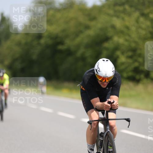 22.06.2025 - Viking Triathlon Yannick Fuchs http://msf.ph/oto/8107842 22.06.2025 12:12:48 Radfahren 93, 287, 473, 659 meine-sportfotos.de