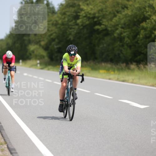 22.06.2025 - Viking Triathlon Yannick Fuchs http://msf.ph/oto/8107859 22.06.2025 12:12:49 Radfahren 78, 93, 287, 473, 659 meine-sportfotos.de