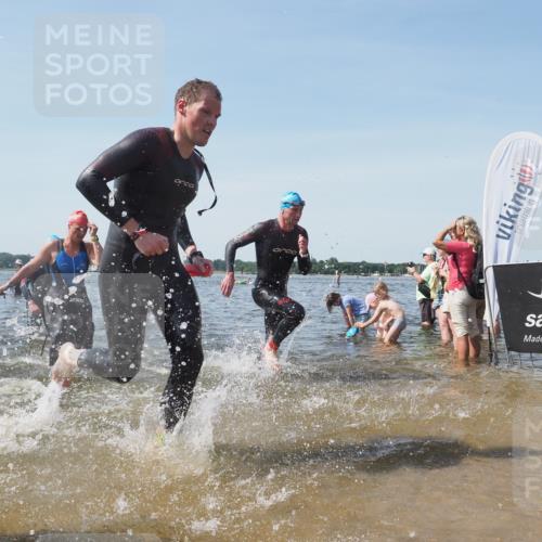 22.06.2025 - Viking Triathlon KatJ http://msf.ph/oto/8107901 22.06.2025 10:37:52 Schwimmen 146, 335, 396, 411, 433, 506, 619, 645 meine-sportfotos.de