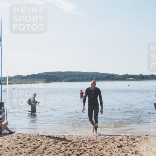 22.06.2025 - Viking Triathlon MichiJ http://msf.ph/oto/8107906 22.06.2025 10:53:58 Schwimmen 634 meine-sportfotos.de