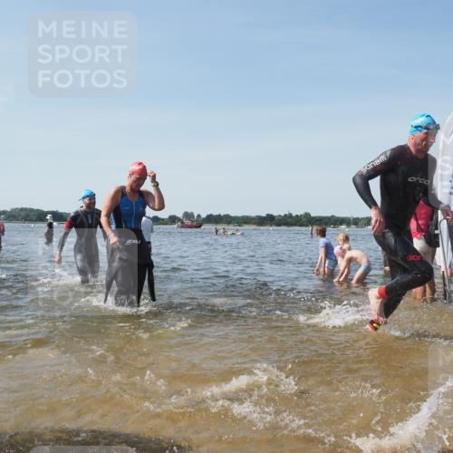 22.06.2025 - Viking Triathlon KatJ http://msf.ph/oto/8107923 22.06.2025 10:37:53 Schwimmen 146, 335, 396, 411, 433, 506, 619, 645 meine-sportfotos.de