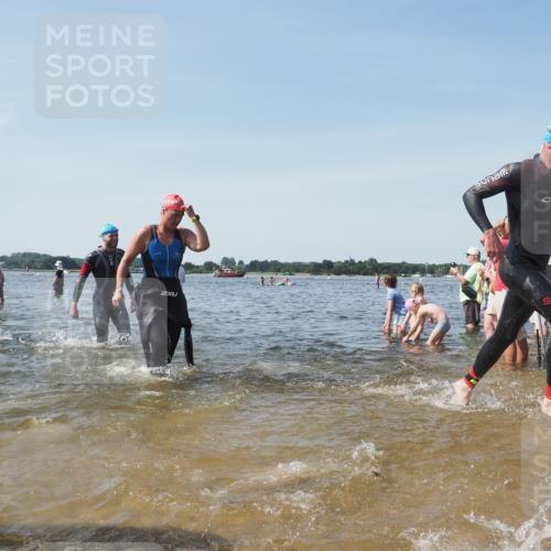 22.06.2025 - Viking Triathlon KatJ http://msf.ph/oto/8107930 22.06.2025 10:37:53 Schwimmen 146, 335, 396, 411, 433, 506, 619, 645 meine-sportfotos.de