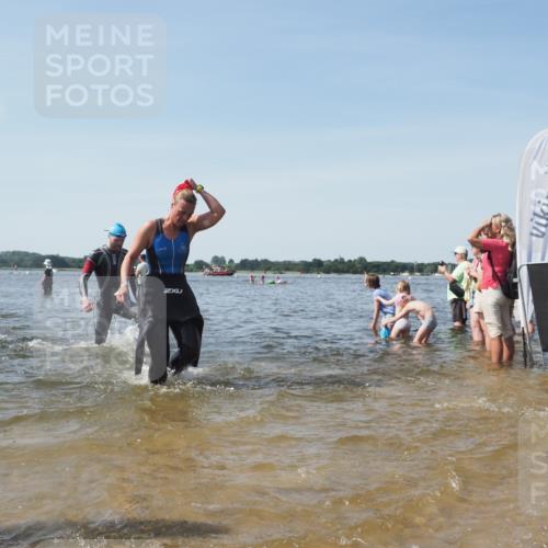 22.06.2025 - Viking Triathlon KatJ http://msf.ph/oto/8107963 22.06.2025 10:37:54 Schwimmen 146, 179, 335, 396, 411, 433, 619, 645 meine-sportfotos.de