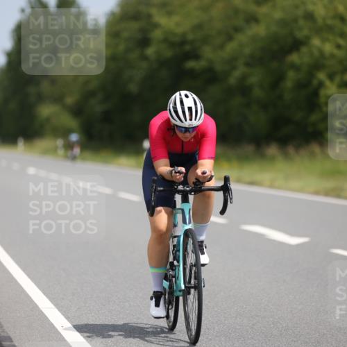 22.06.2025 - Viking Triathlon Yannick Fuchs http://msf.ph/oto/8107971 22.06.2025 12:12:51 Radfahren 78, 93, 287, 337, 473, 659 meine-sportfotos.de