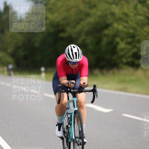 22.06.2025 - Viking Triathlon Yannick Fuchs http://msf.ph/oto/8107976 22.06.2025 12:12:51 Radfahren 78, 93, 287, 337, 473, 659 meine-sportfotos.de