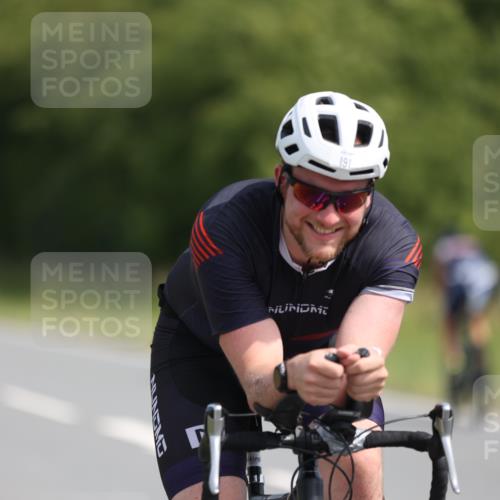 22.06.2025 - Viking Triathlon Yannick Fuchs http://msf.ph/oto/8107992 22.06.2025 11:32:04 Radfahren 13, 173, 181, 189, 191, 340, 444, 458 meine-sportfotos.de