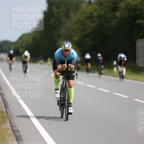 22.06.2025 - Viking Triathlon Yannick Fuchs http://msf.ph/oto/8108036 22.06.2025 11:32:10 Radfahren 181, 220, 238, 450 meine-sportfotos.de