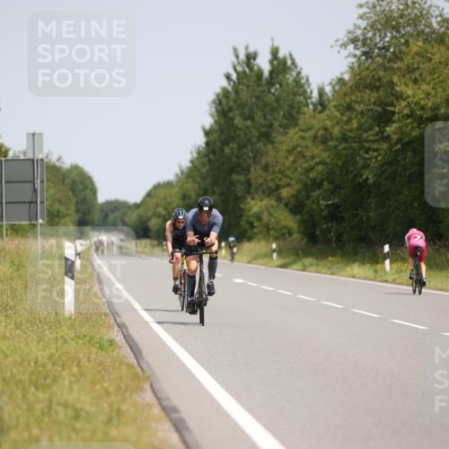 22.06.2025 - Viking Triathlon Yannick Fuchs http://msf.ph/oto/8108039 22.06.2025 12:12:56 Radfahren 78, 337, 473 meine-sportfotos.de