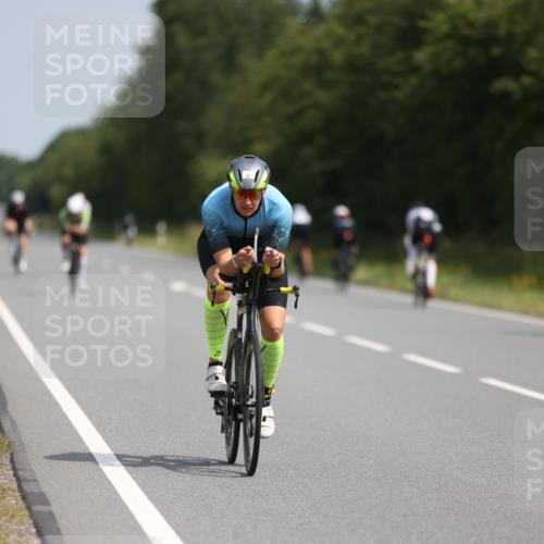 22.06.2025 - Viking Triathlon Yannick Fuchs http://msf.ph/oto/8108041 22.06.2025 11:32:10 Radfahren 181, 220, 238, 450 meine-sportfotos.de