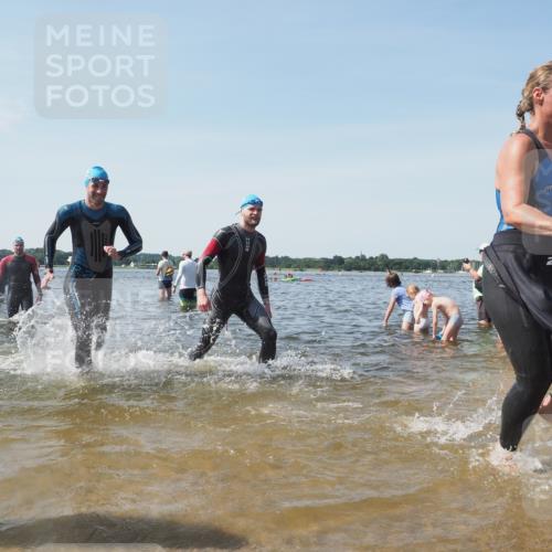 22.06.2025 - Viking Triathlon KatJ http://msf.ph/oto/8108044 22.06.2025 10:37:55 Schwimmen 146, 179, 335, 396, 411, 433, 619, 645 meine-sportfotos.de