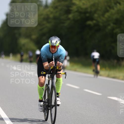 22.06.2025 - Viking Triathlon Yannick Fuchs http://msf.ph/oto/8108051 22.06.2025 11:32:11 Radfahren 181, 220, 238, 450 meine-sportfotos.de