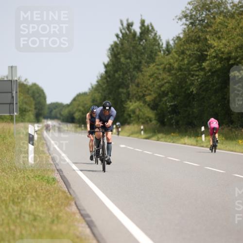 22.06.2025 - Viking Triathlon Yannick Fuchs http://msf.ph/oto/8108052 22.06.2025 12:12:56 Radfahren 78, 337, 473 meine-sportfotos.de