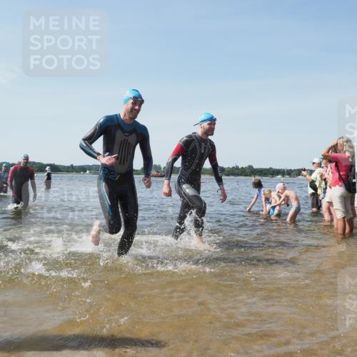 22.06.2025 - Viking Triathlon KatJ http://msf.ph/oto/8108071 22.06.2025 10:37:56 Schwimmen 146, 179, 335, 396, 411, 433, 619 meine-sportfotos.de