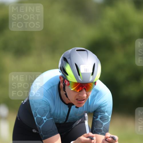 22.06.2025 - Viking Triathlon Yannick Fuchs http://msf.ph/oto/8108076 22.06.2025 11:32:12 Radfahren 181, 220, 238, 450 meine-sportfotos.de
