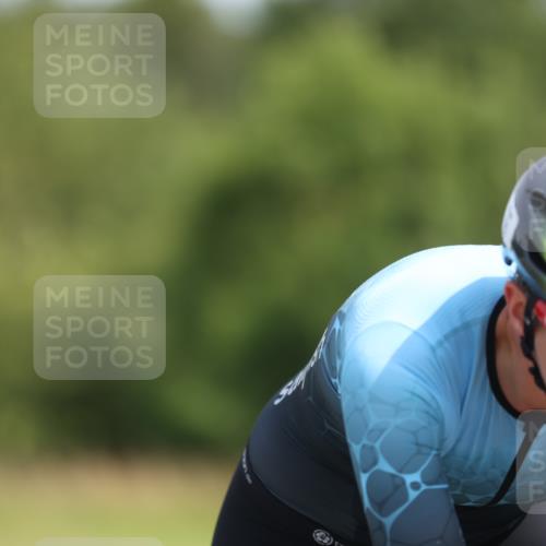 22.06.2025 - Viking Triathlon Yannick Fuchs http://msf.ph/oto/8108081 22.06.2025 11:32:13 Radfahren 181, 220, 238, 450 meine-sportfotos.de