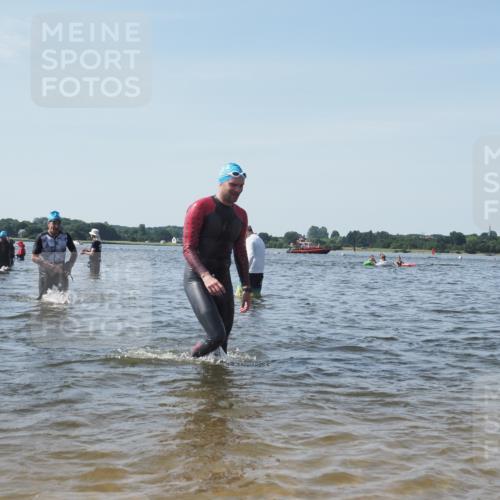 22.06.2025 - Viking Triathlon KatJ http://msf.ph/oto/8108097 22.06.2025 10:38:00 Schwimmen 146, 179, 191, 335 meine-sportfotos.de
