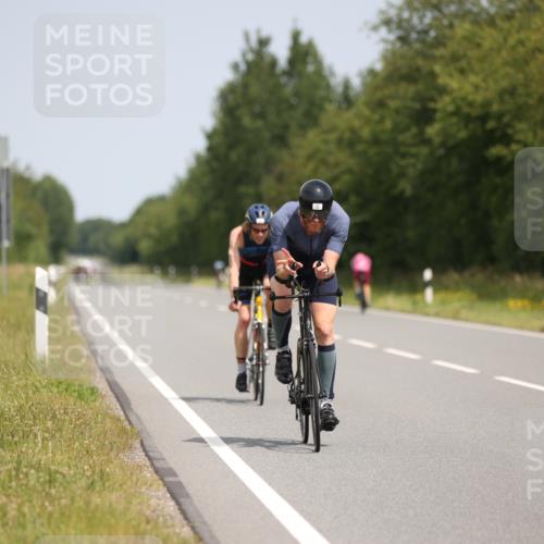 22.06.2025 - Viking Triathlon Yannick Fuchs http://msf.ph/oto/8108103 22.06.2025 12:12:58 Radfahren 78, 136, 337 meine-sportfotos.de